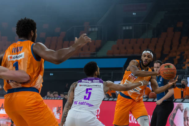 在不同国家 在不同国家